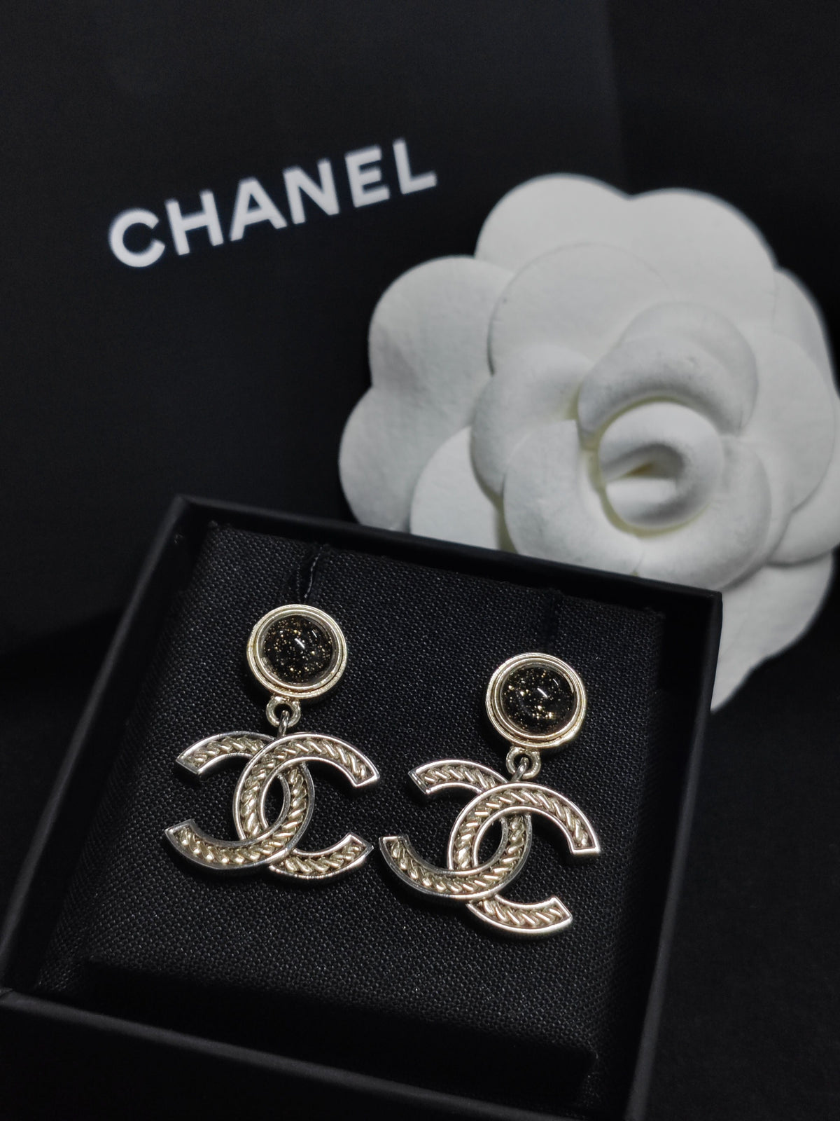 Chanel - Other - Crystal - Silver