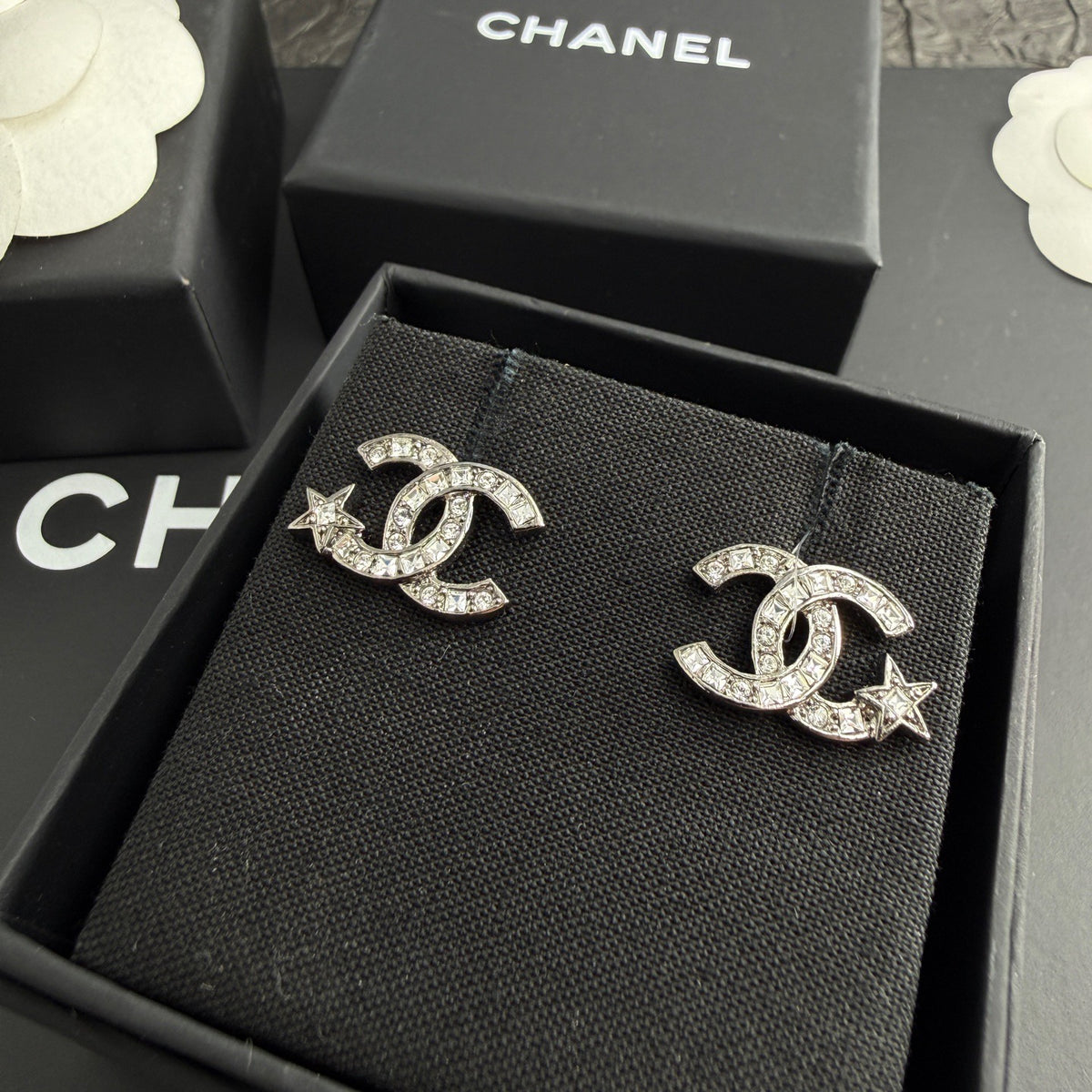 Chanel - Other - Crystal - Silver