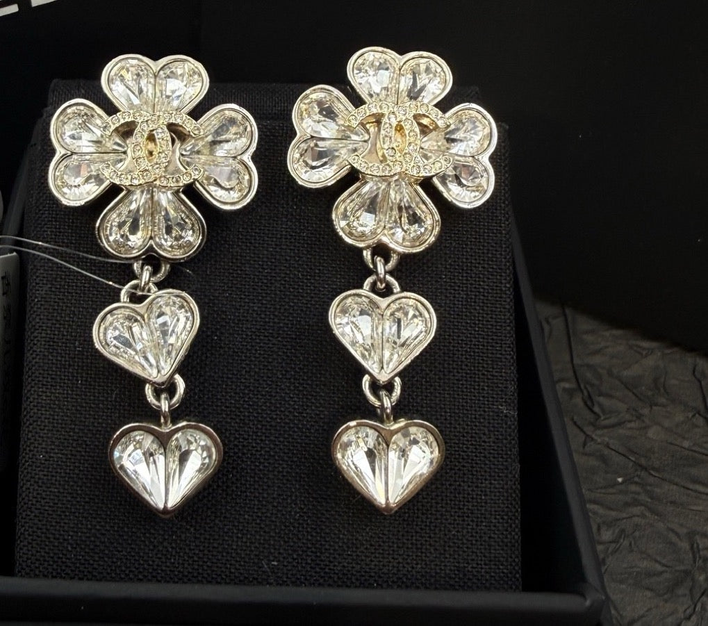 Chanel - Other - Crystal - Silver