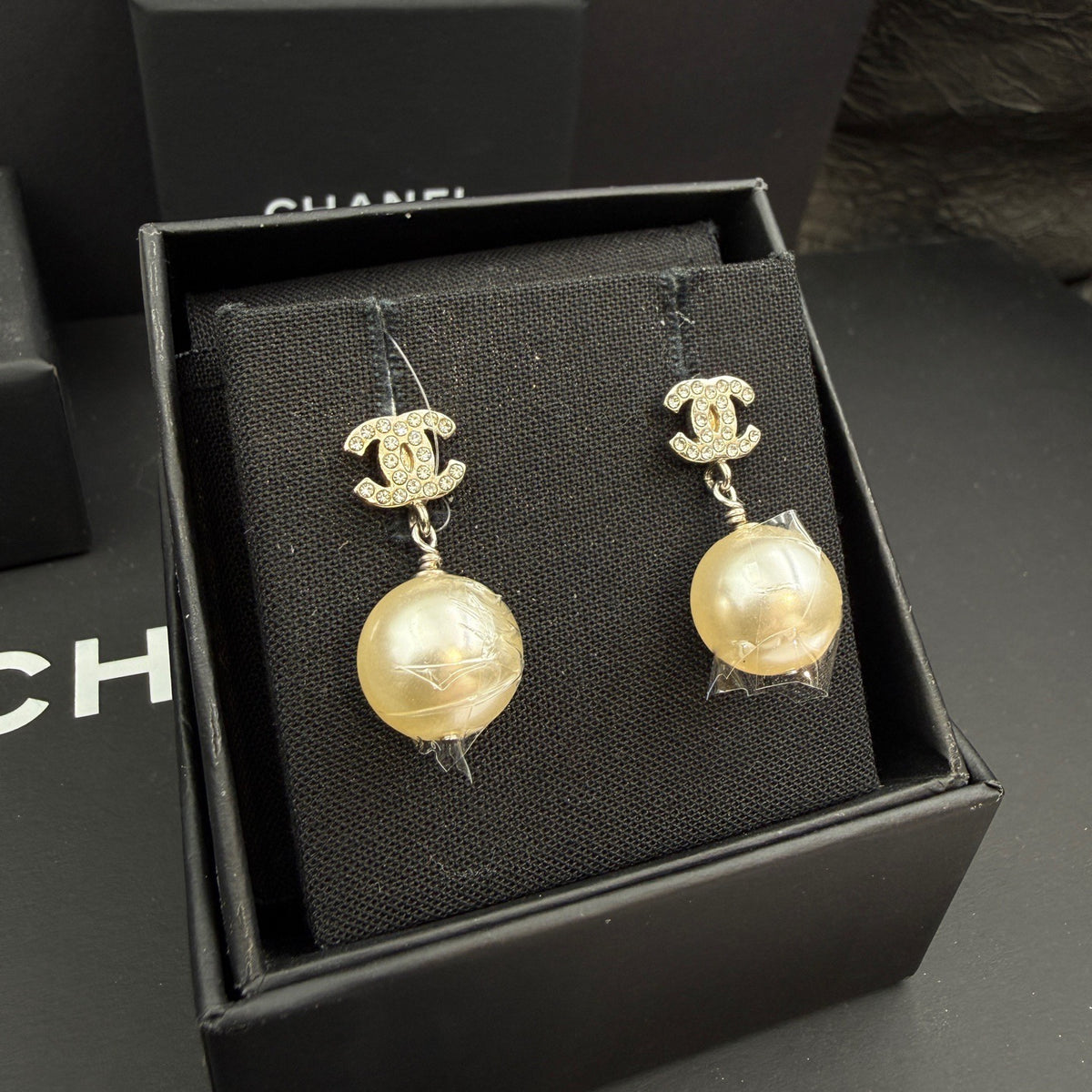 Chanel - Other - Crystal - Silver