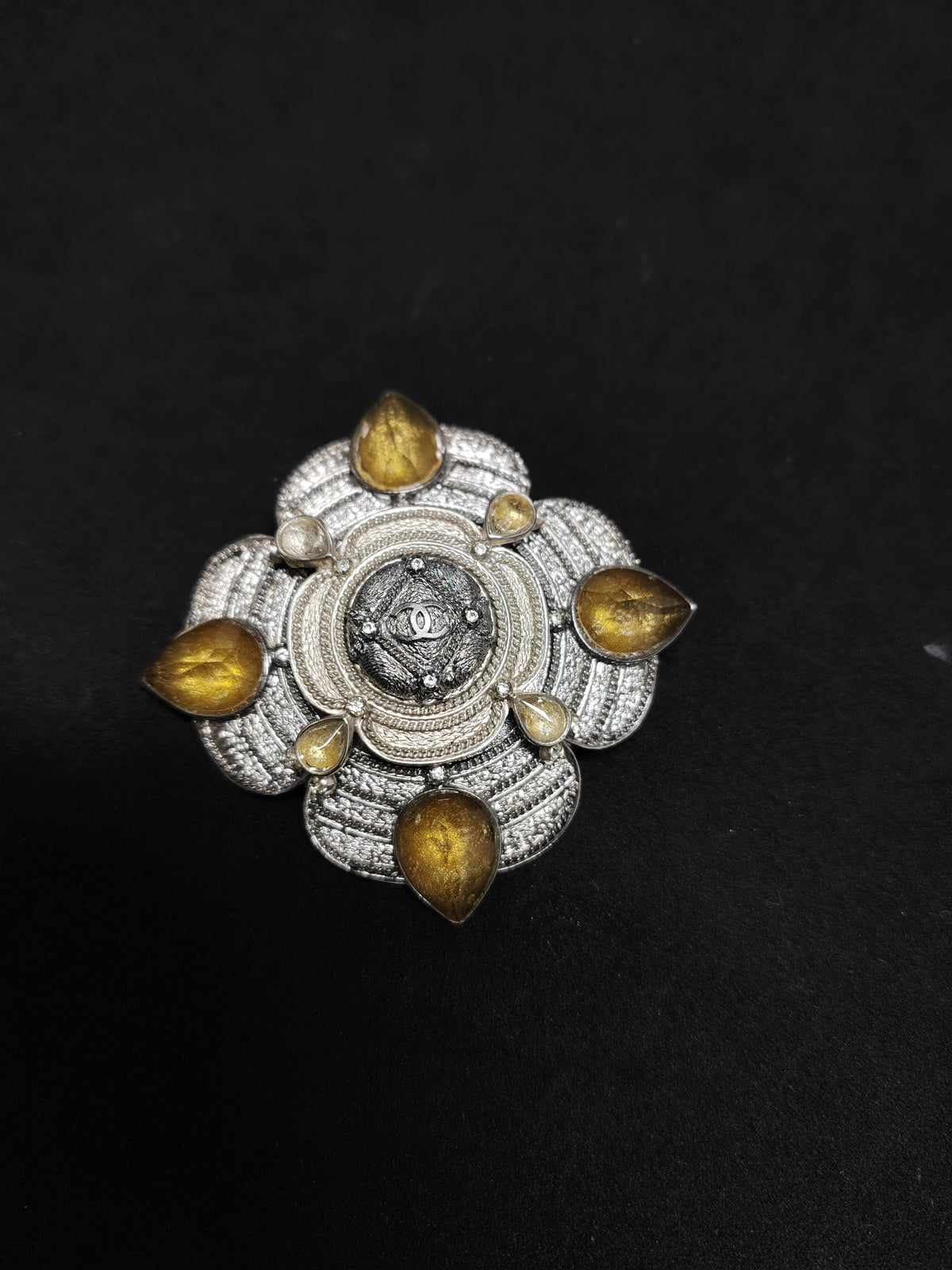 Chanel - Other - Crystal - Silver