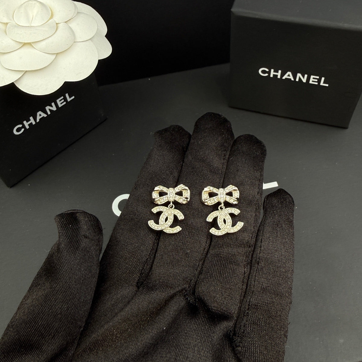Chanel - Other - Crystal - Silver