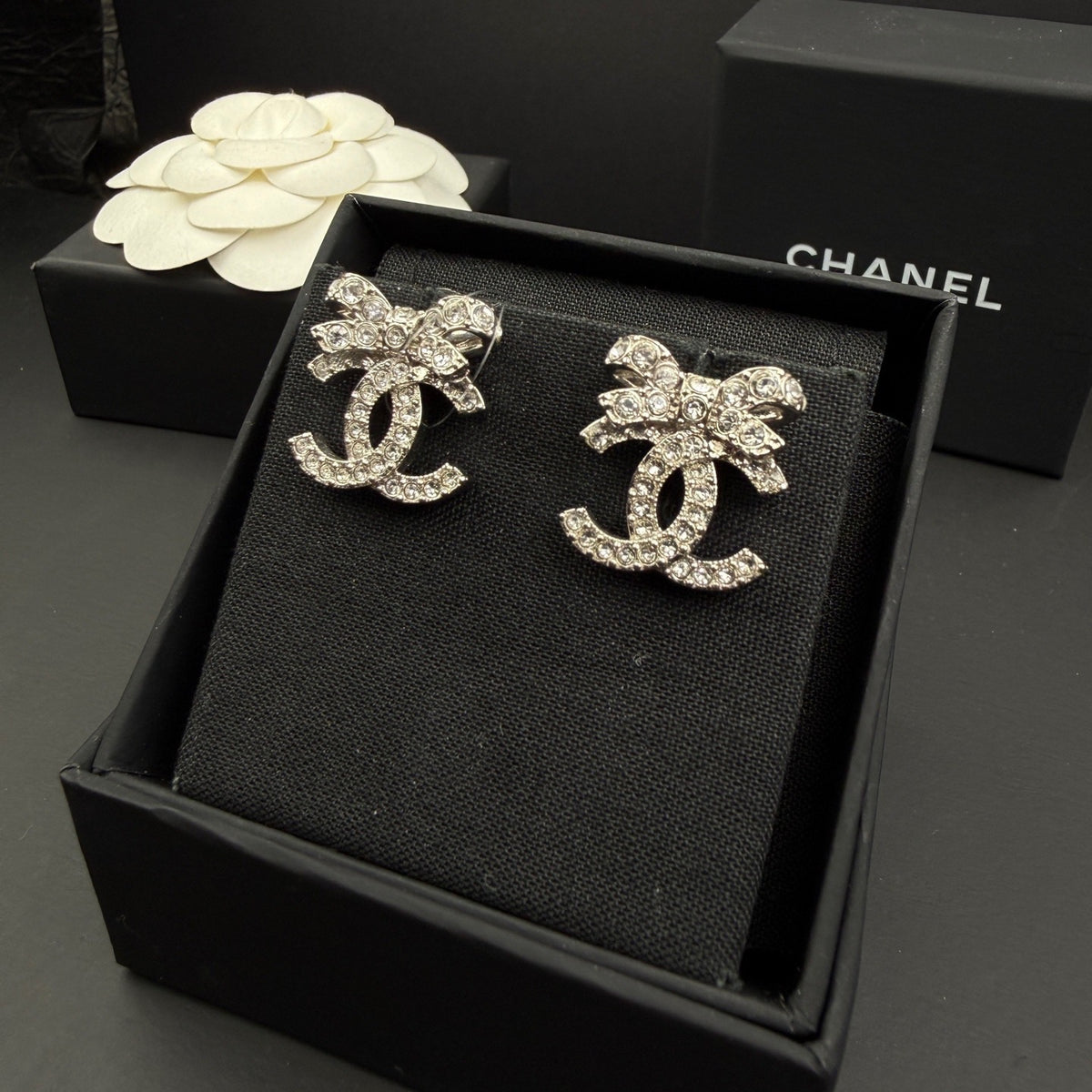 Chanel - Other - Crystal - Silver