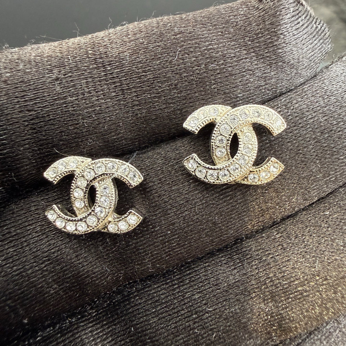 Chanel - Other - Crystal - Silver