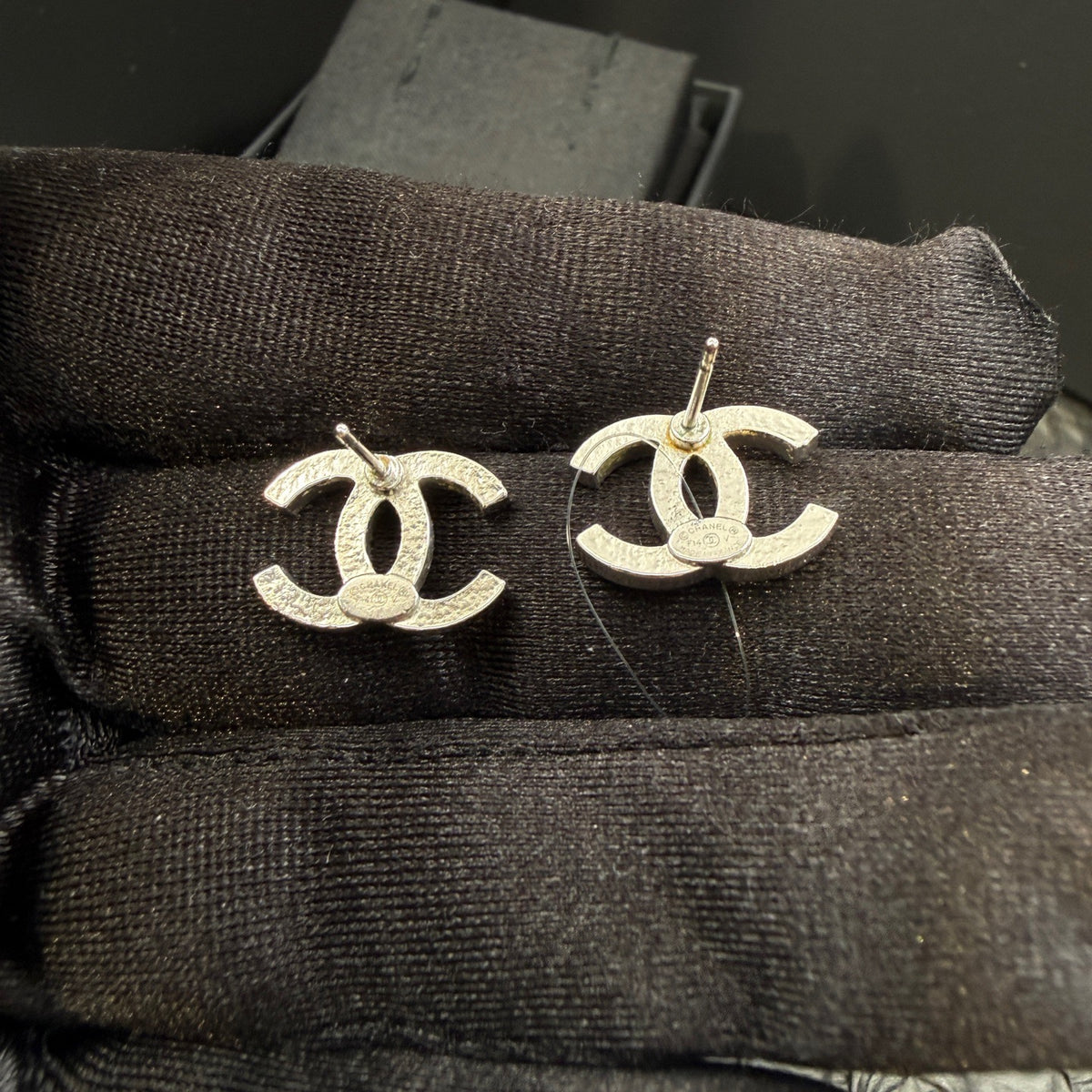Chanel - Other - Crystal - Silver