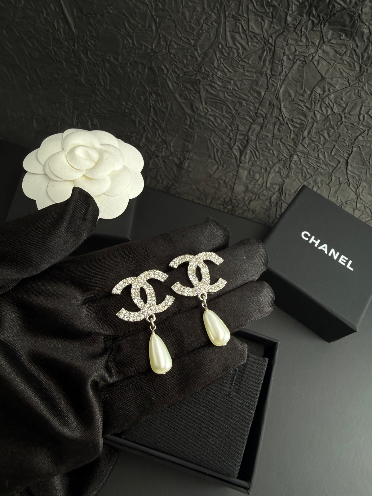 Chanel - Other - Crystal - Silver