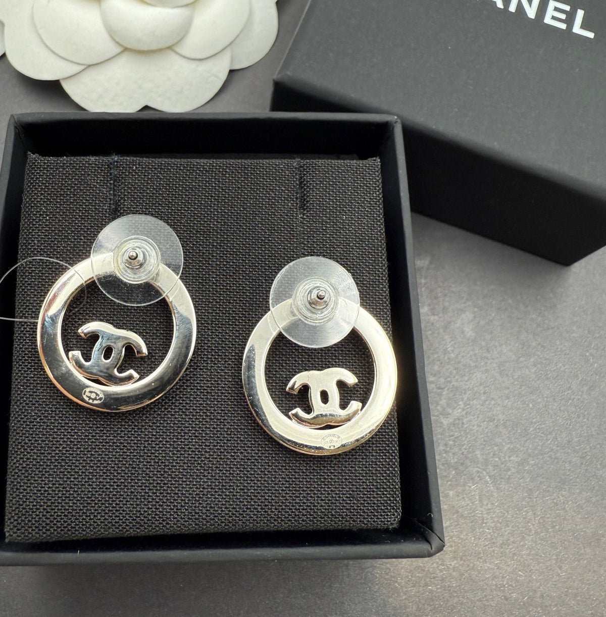 Chanel - Other - Crystal - Silver