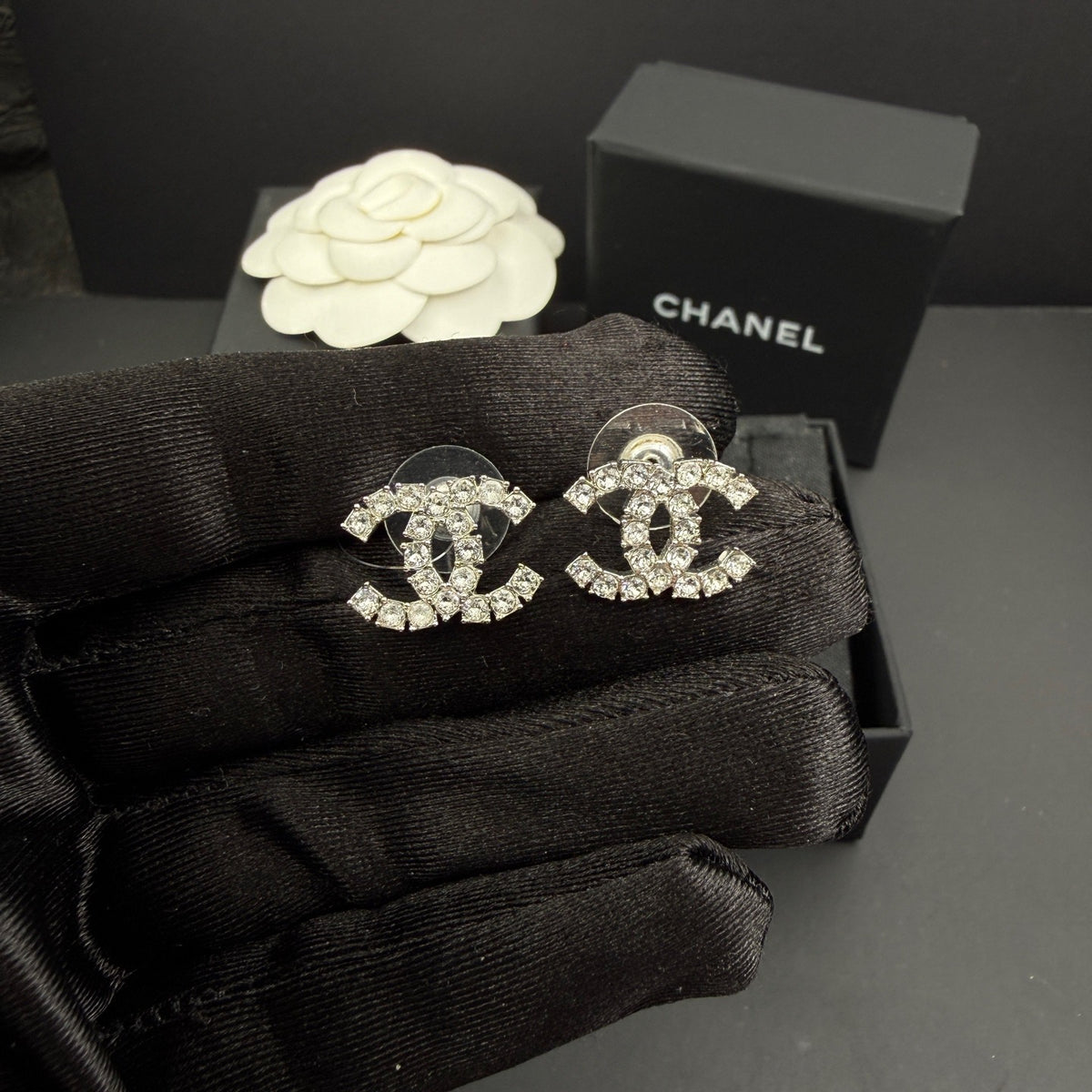 Chanel - Other - Crystal - Silver