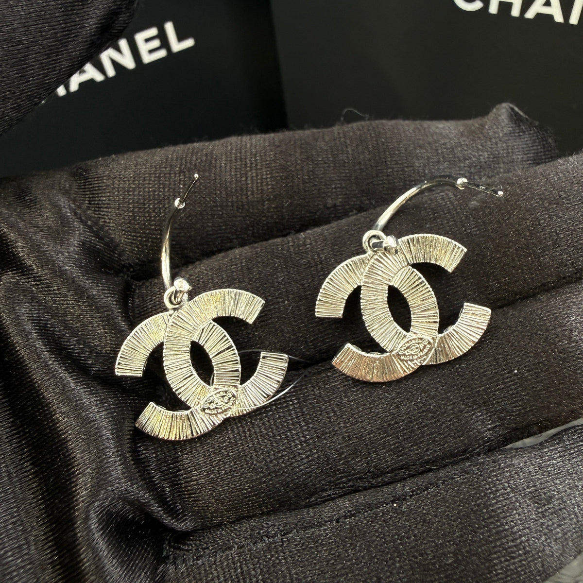 Chanel - Other - Crystal - Silver