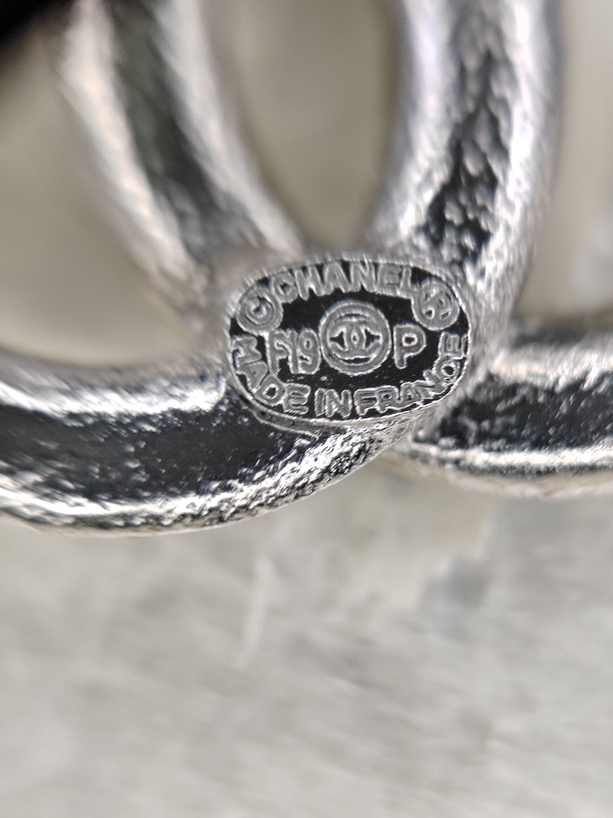 Chanel - Other - Crystal - Silver