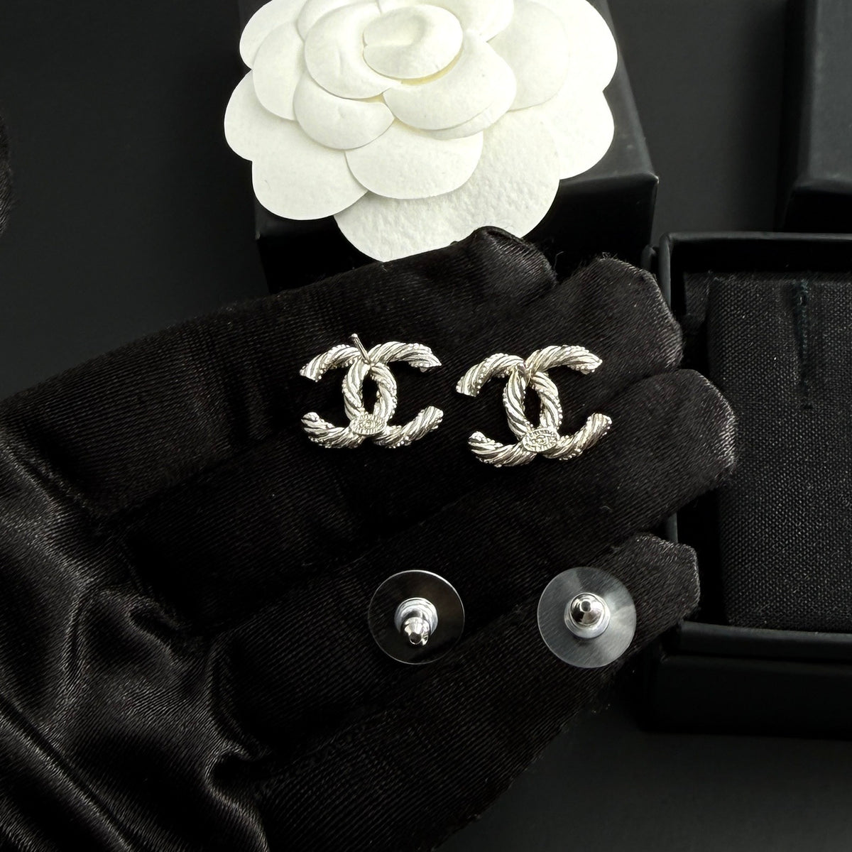 Chanel - Other - Crystal - Silver