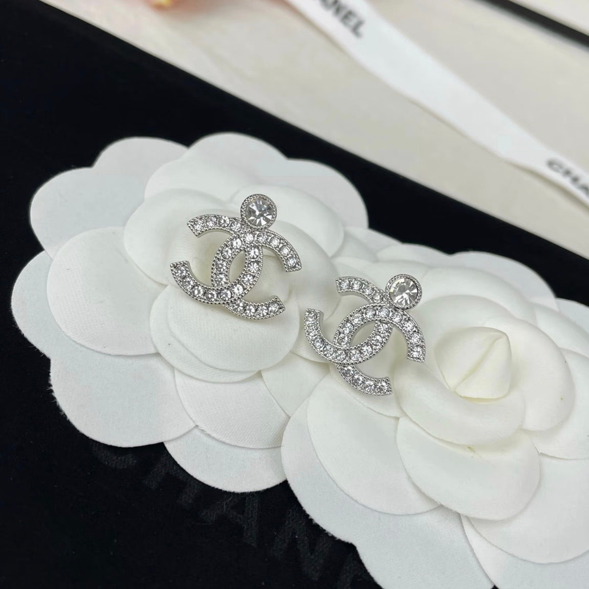Chanel - Other - Crystal - Silver