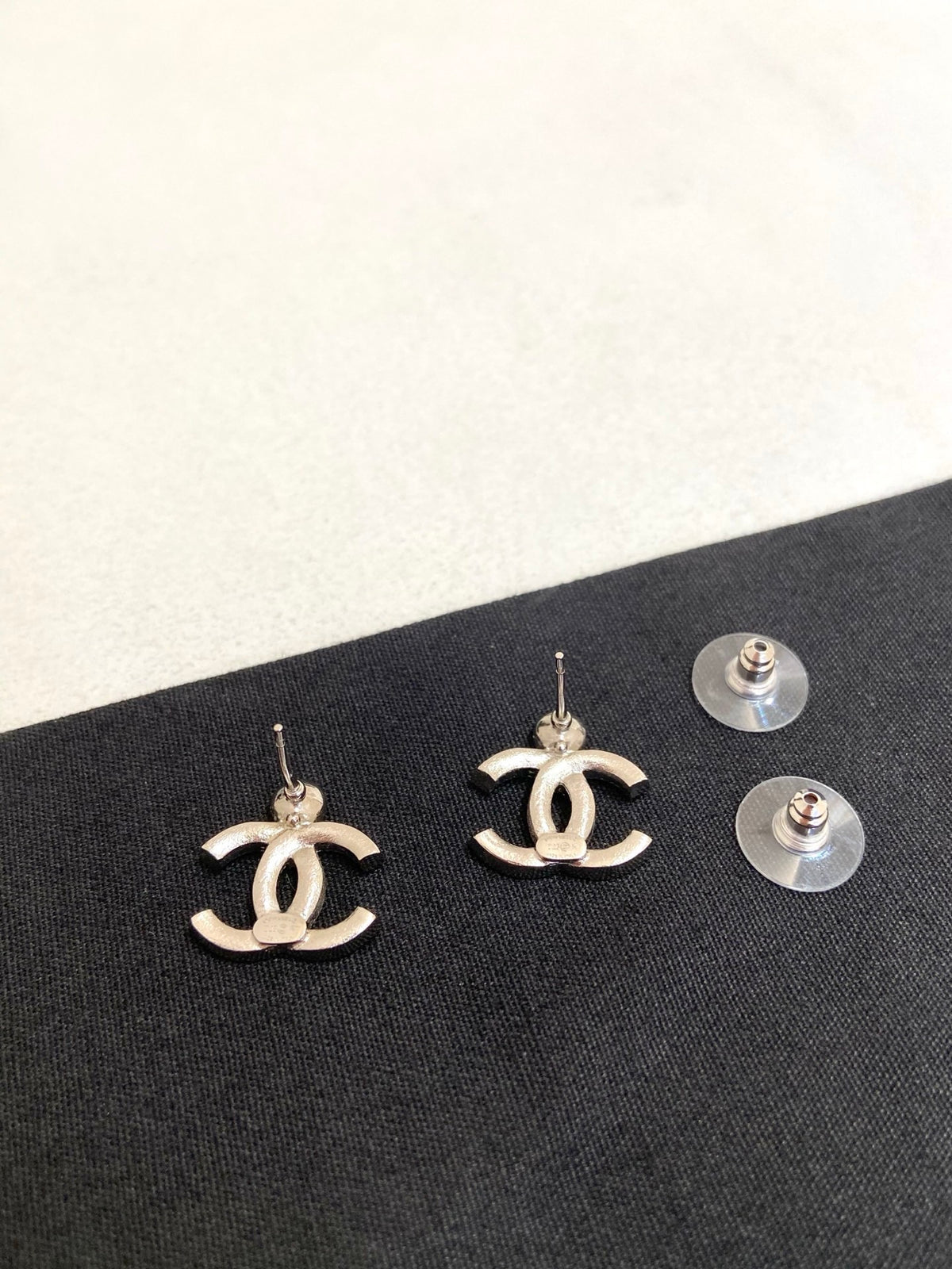 Chanel - Other - Crystal - Silver
