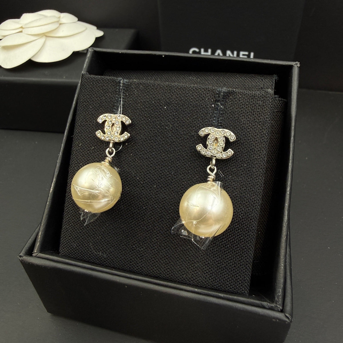 Chanel - Other - Crystal - Silver