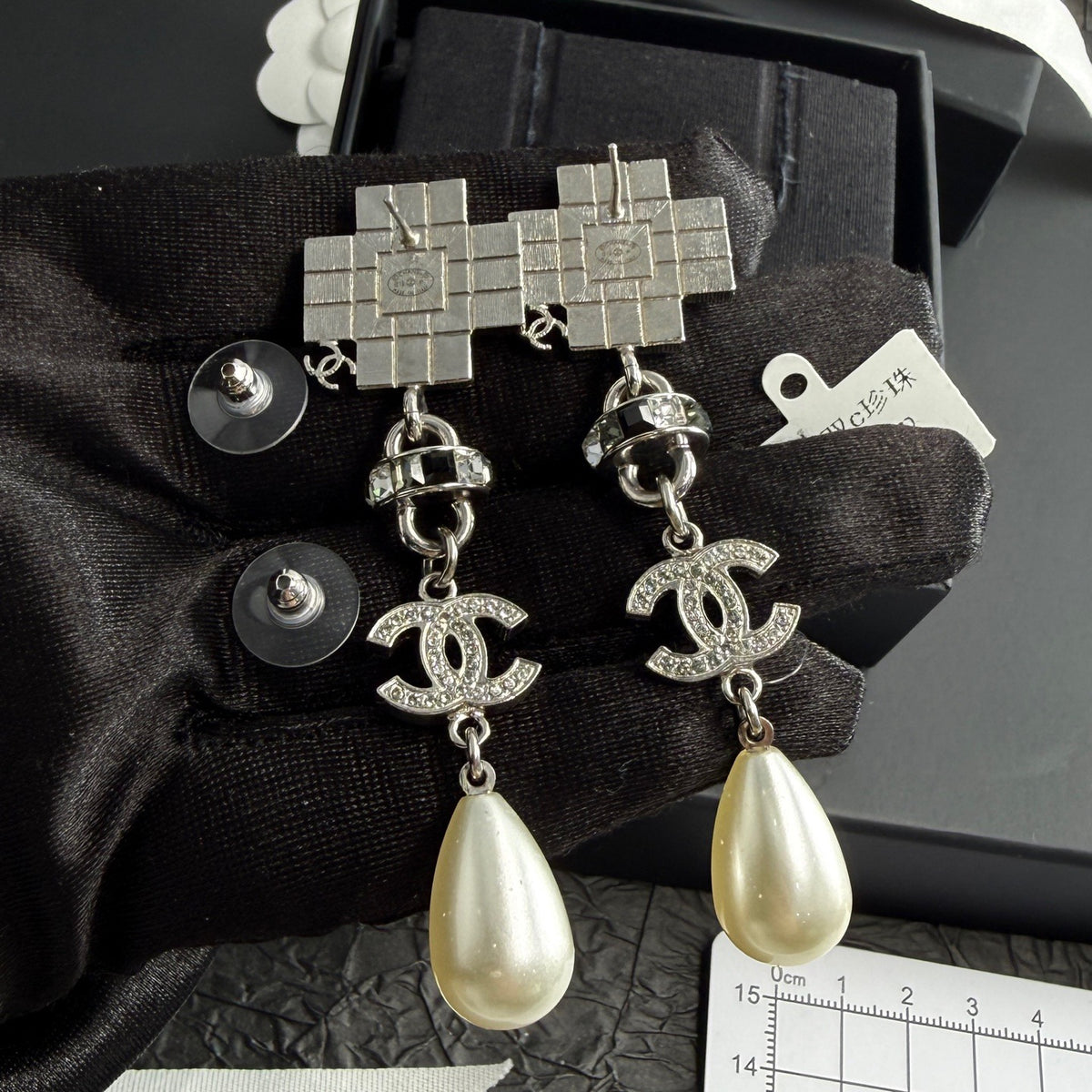 Chanel - Other - Crystal - Silver