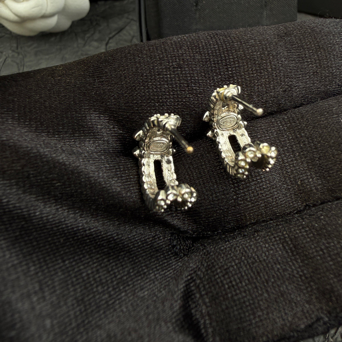 Chanel - Other - Crystal - Silver