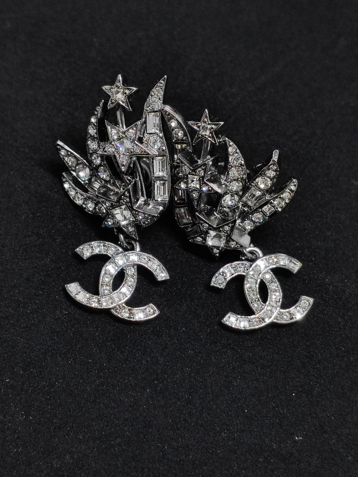 Chanel - Other - Crystal - Silver