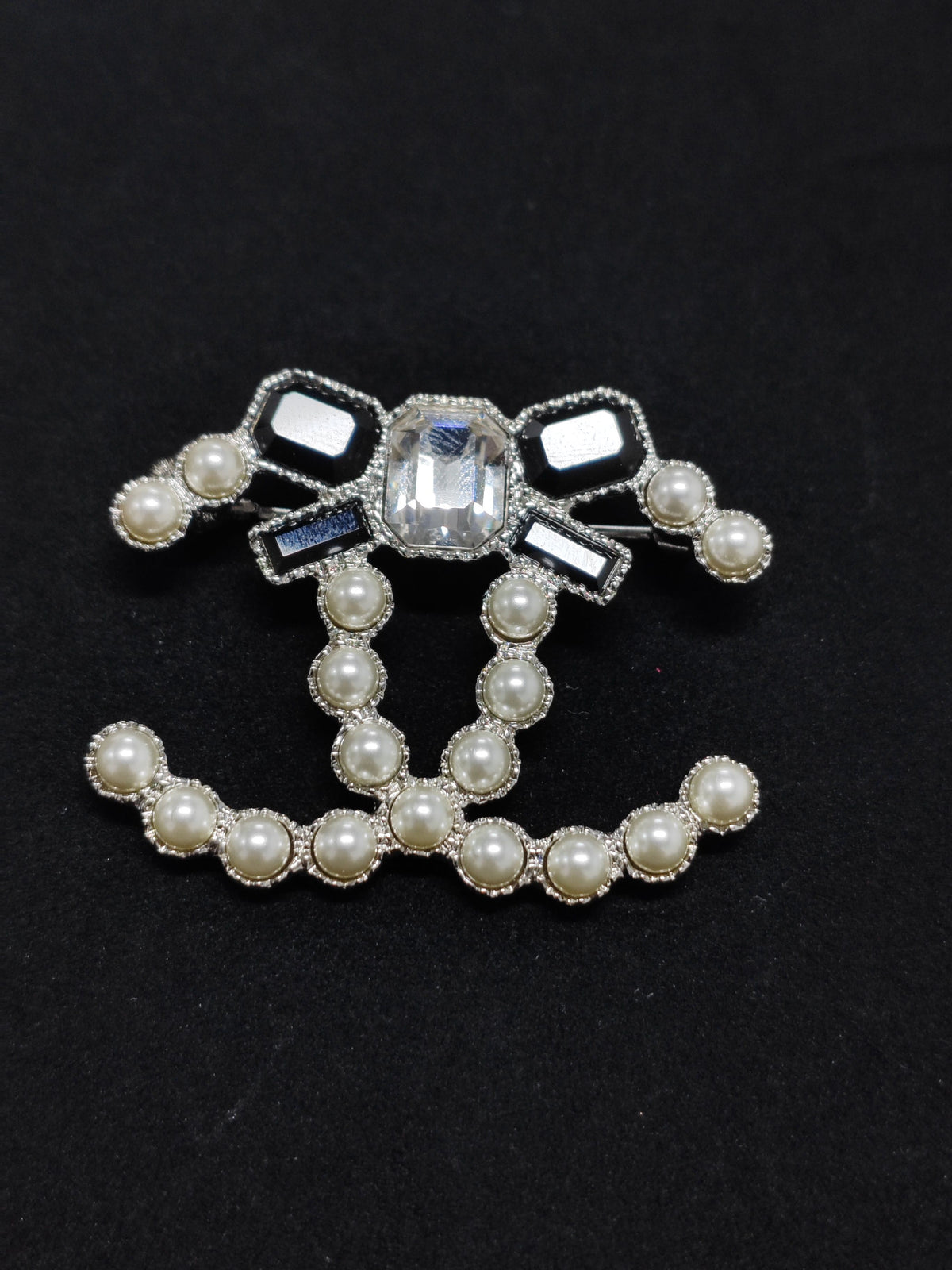 Chanel - Other - Crystal - Silver
