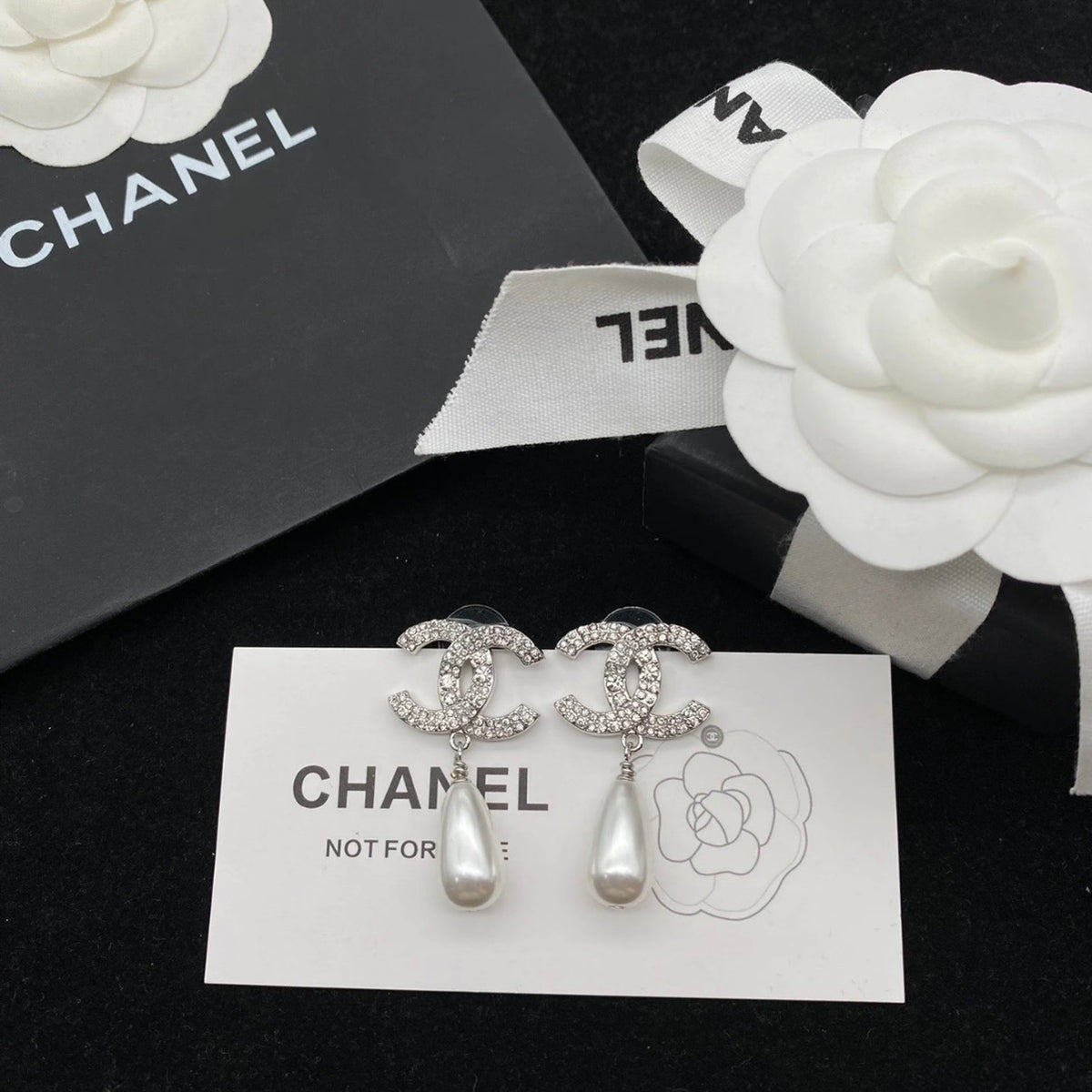 Chanel - Other - Crystal - Silver