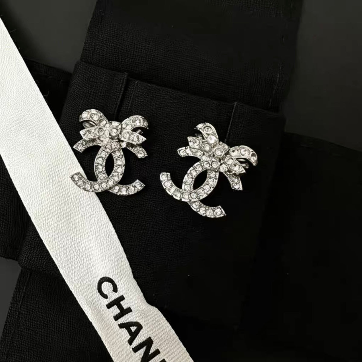 Chanel - Other - Crystal - Silver