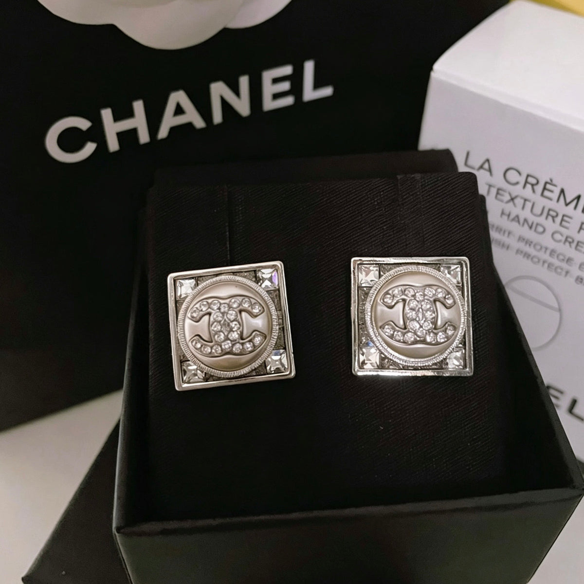 Chanel - Other - Crystal - Silver