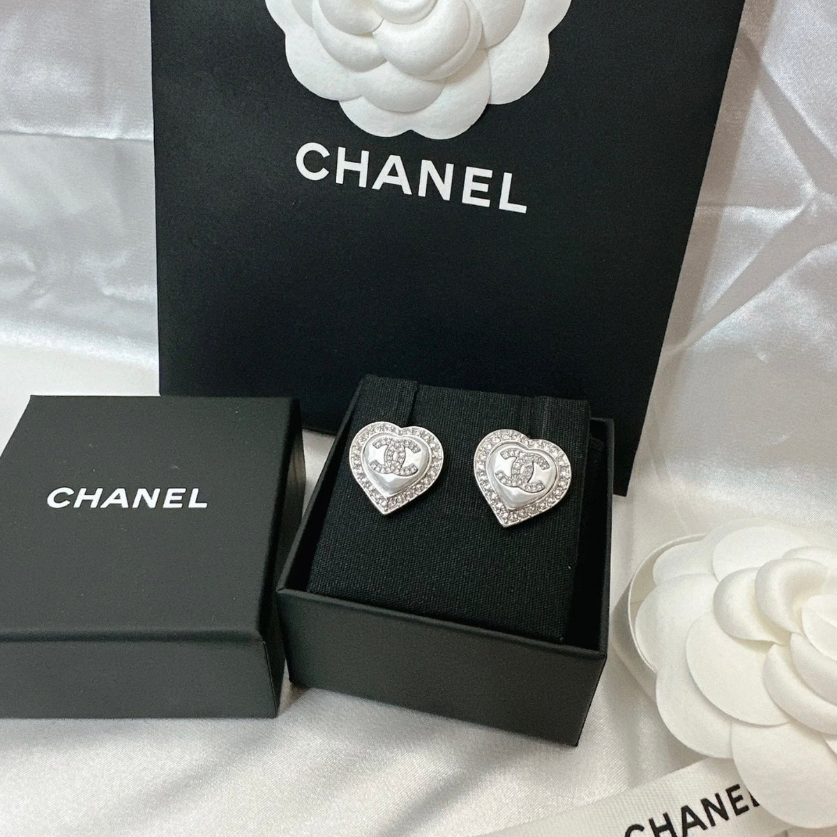 Chanel - Other - Crystal - Silver