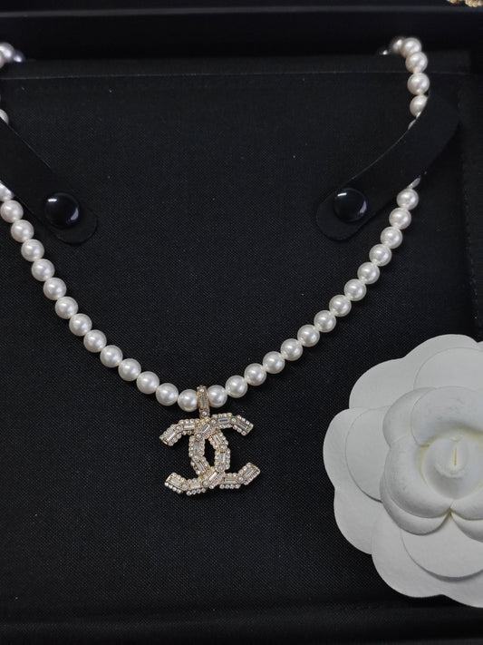 Chanel - Other - Crystal - White