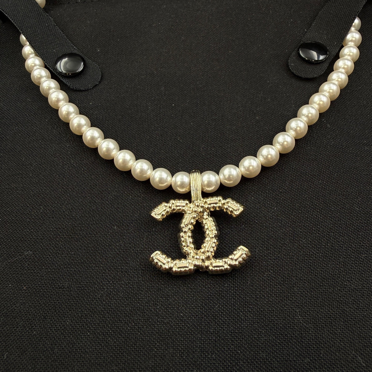 Chanel - Other - Crystal - White