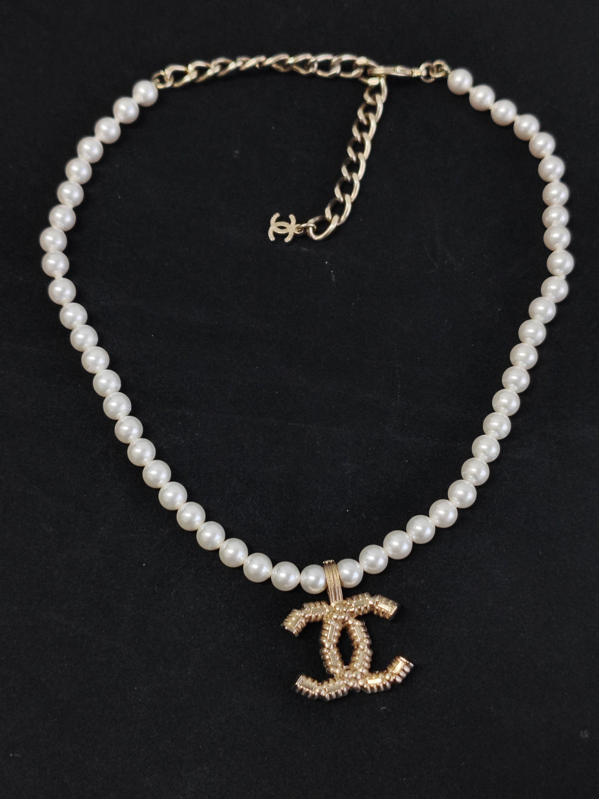 Chanel - Other - Crystal - White