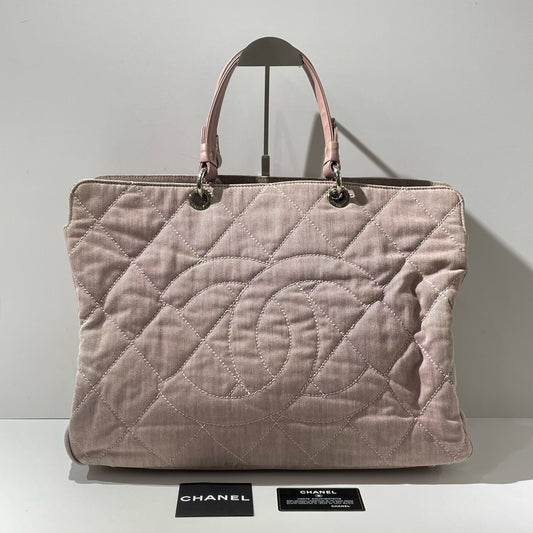Chanel - Other - Denim - Jeans - Pink - (Large)