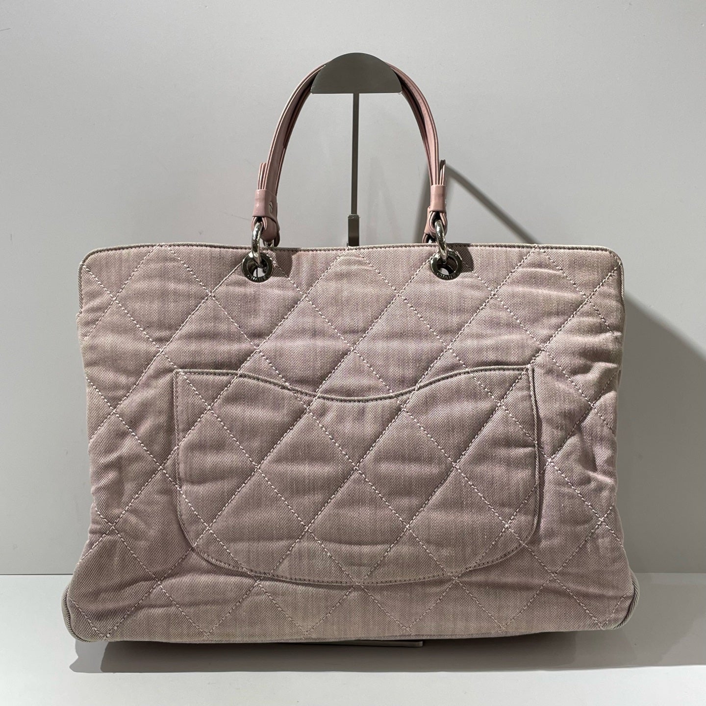 Chanel - Other - Denim - Jeans - Pink - (Large)