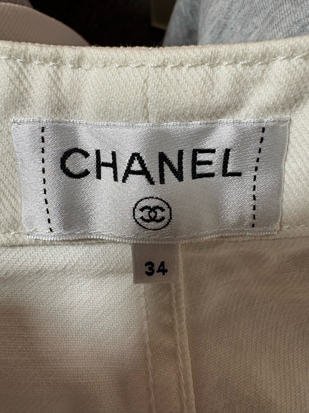Chanel - Other - Denim - Jeans - White - (34)
