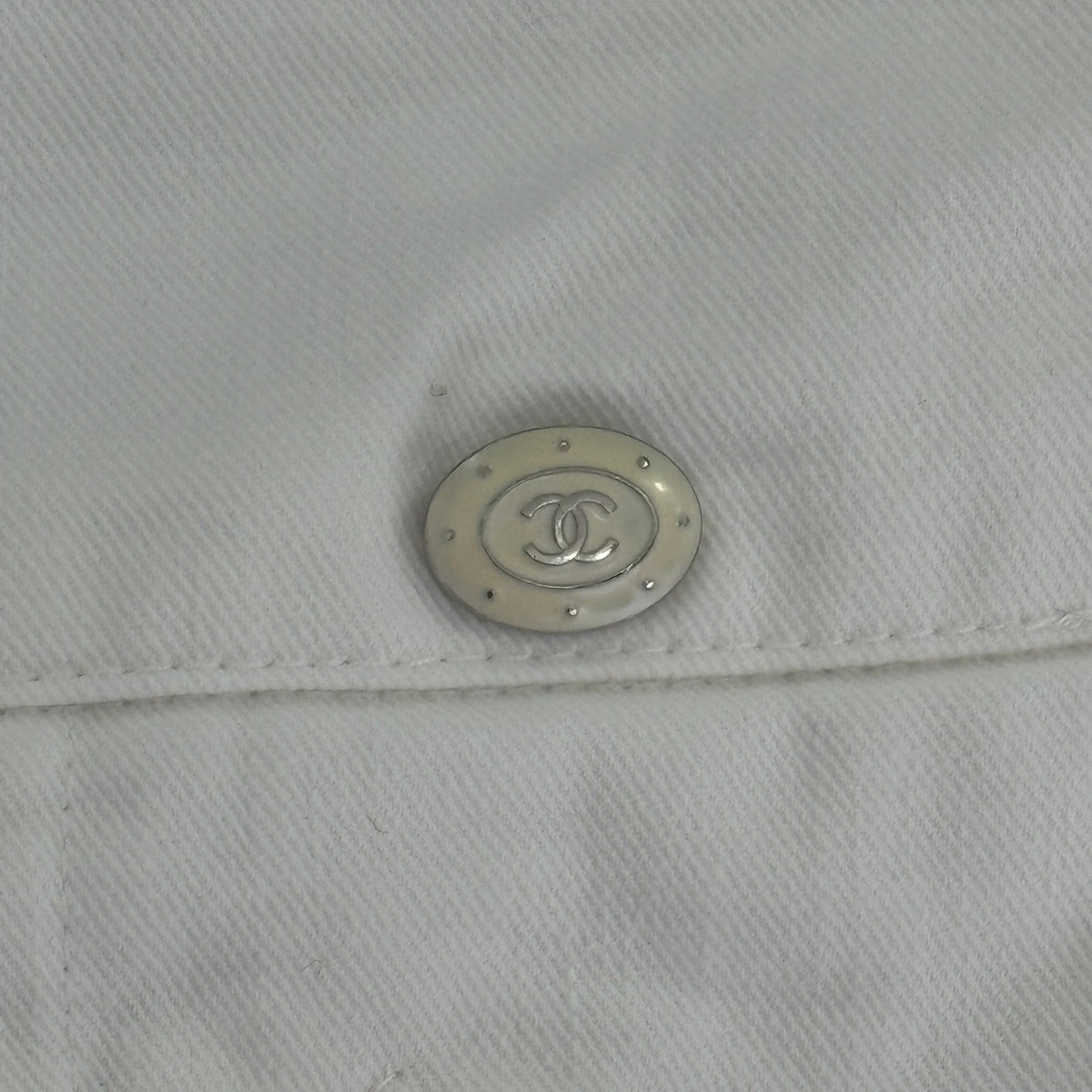 Chanel - Other - Denim - Jeans - White - (36)