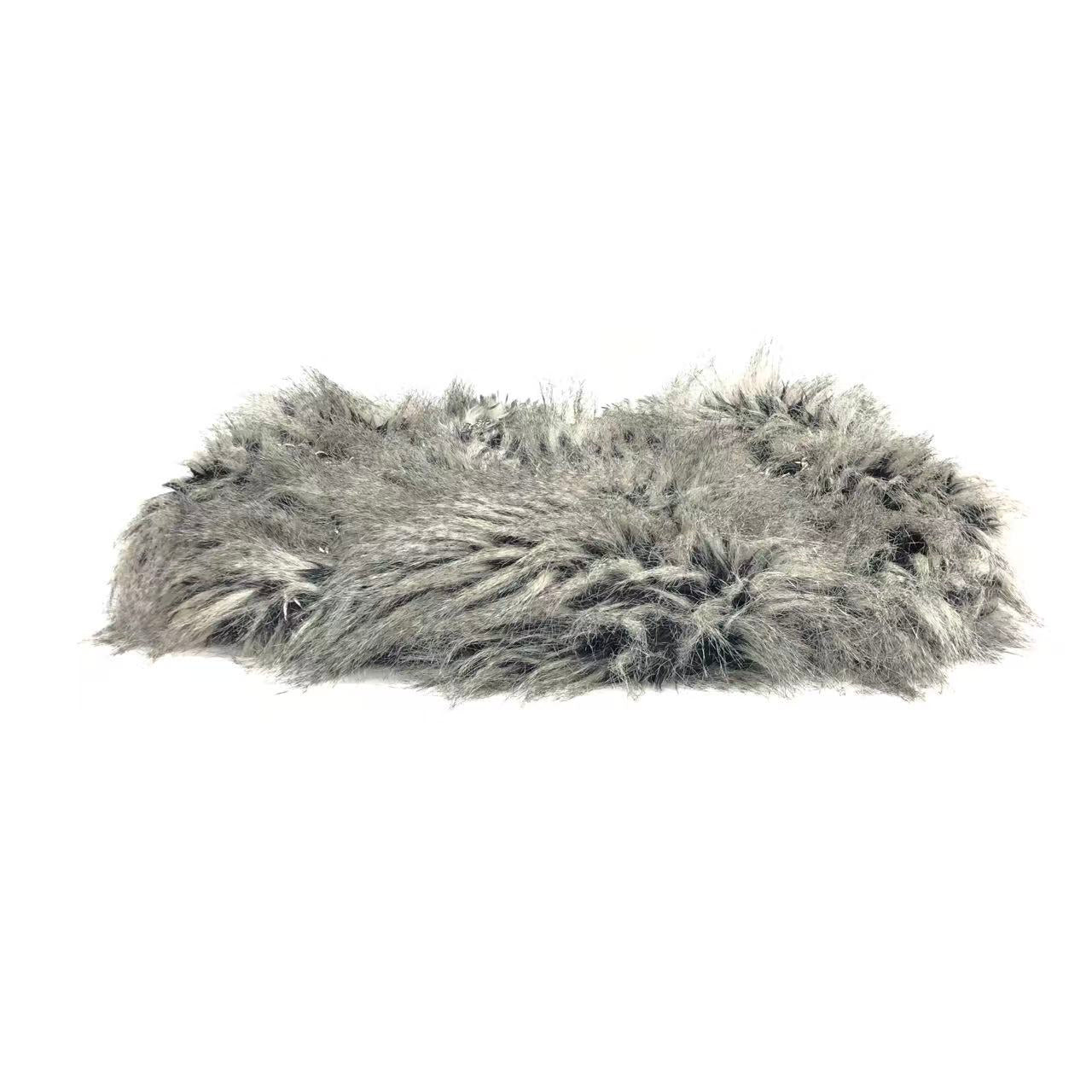 Chanel - Other - Faux fur - Grey - (medium)