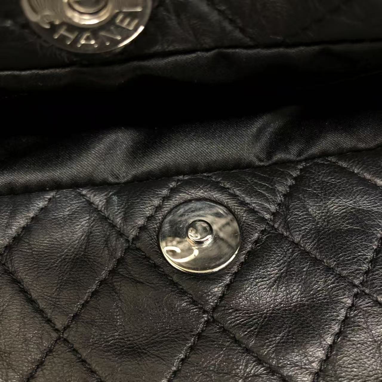 Chanel - Other - Faux fur - Grey - (medium)