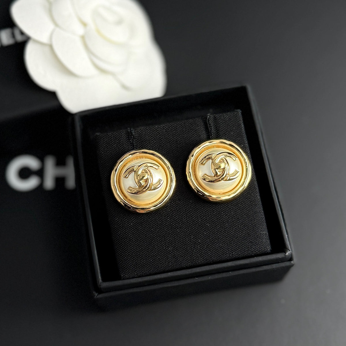 Chanel - Other - Gold plated - Gold