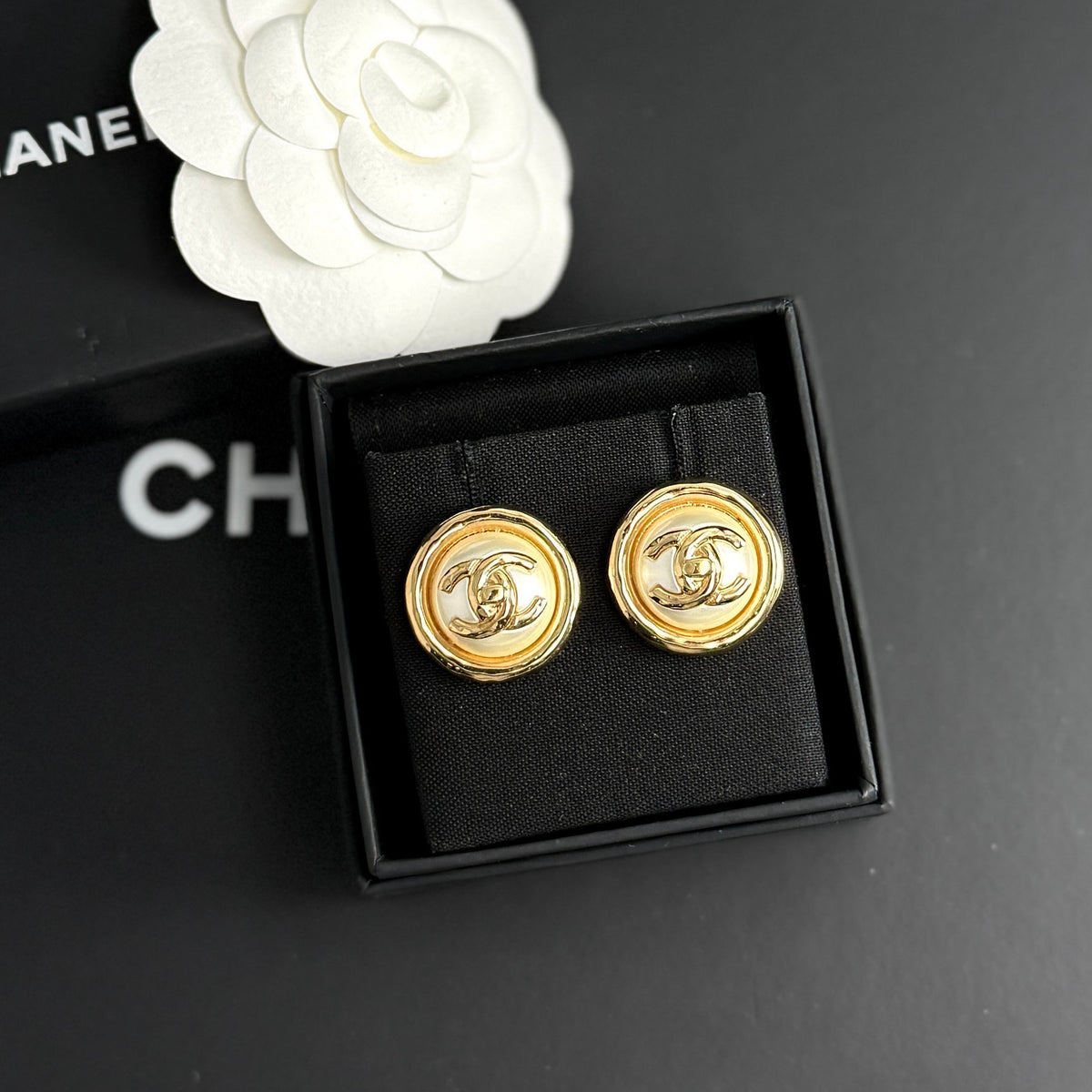 Chanel - Other - Gold plated - Gold