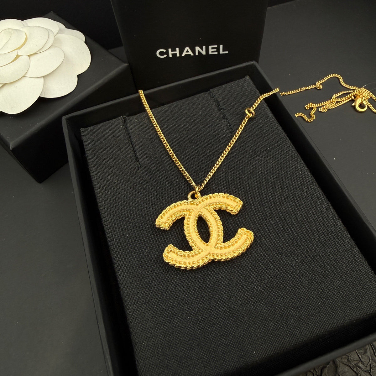 Chanel - Other - Gold plated - Gold
