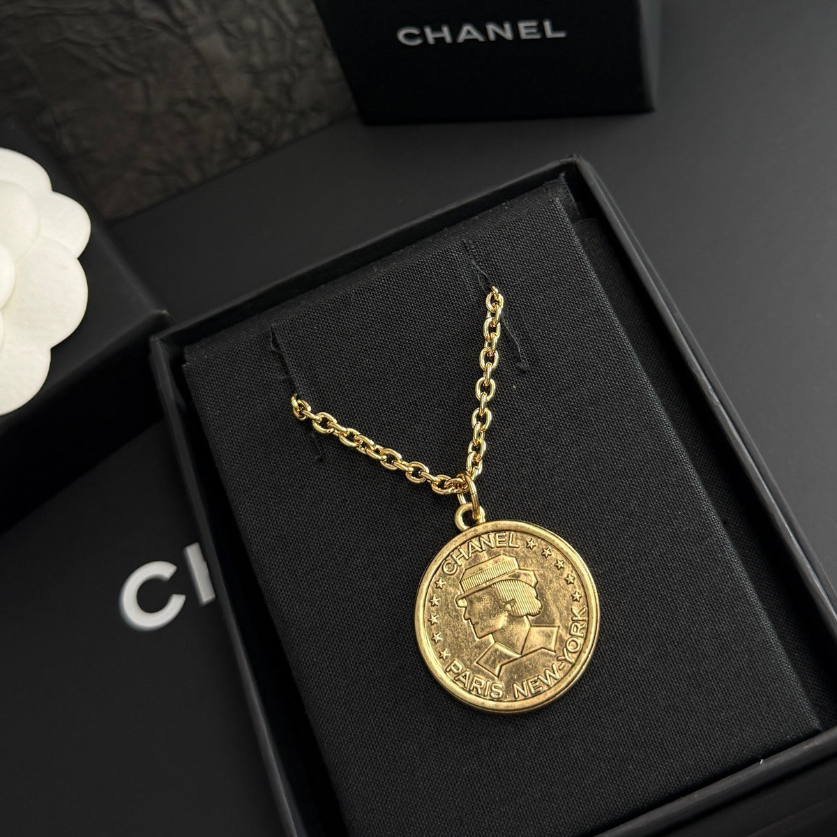 Chanel - Other - Gold plated - Gold