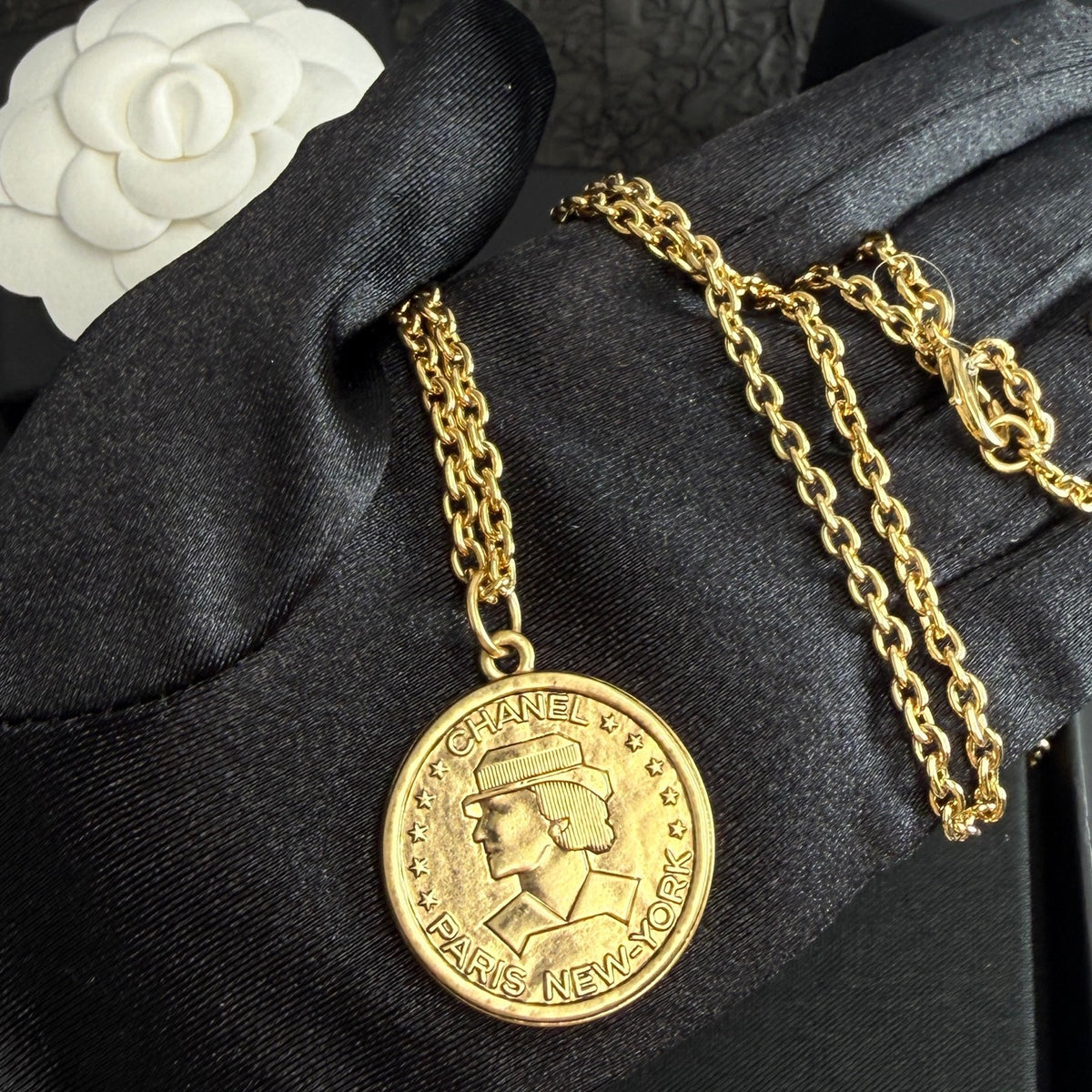 Chanel - Other - Gold plated - Gold