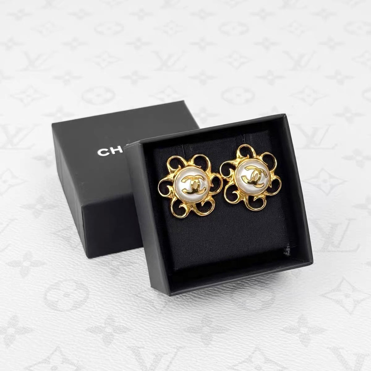 Chanel - Other - Gold plated - Gold
