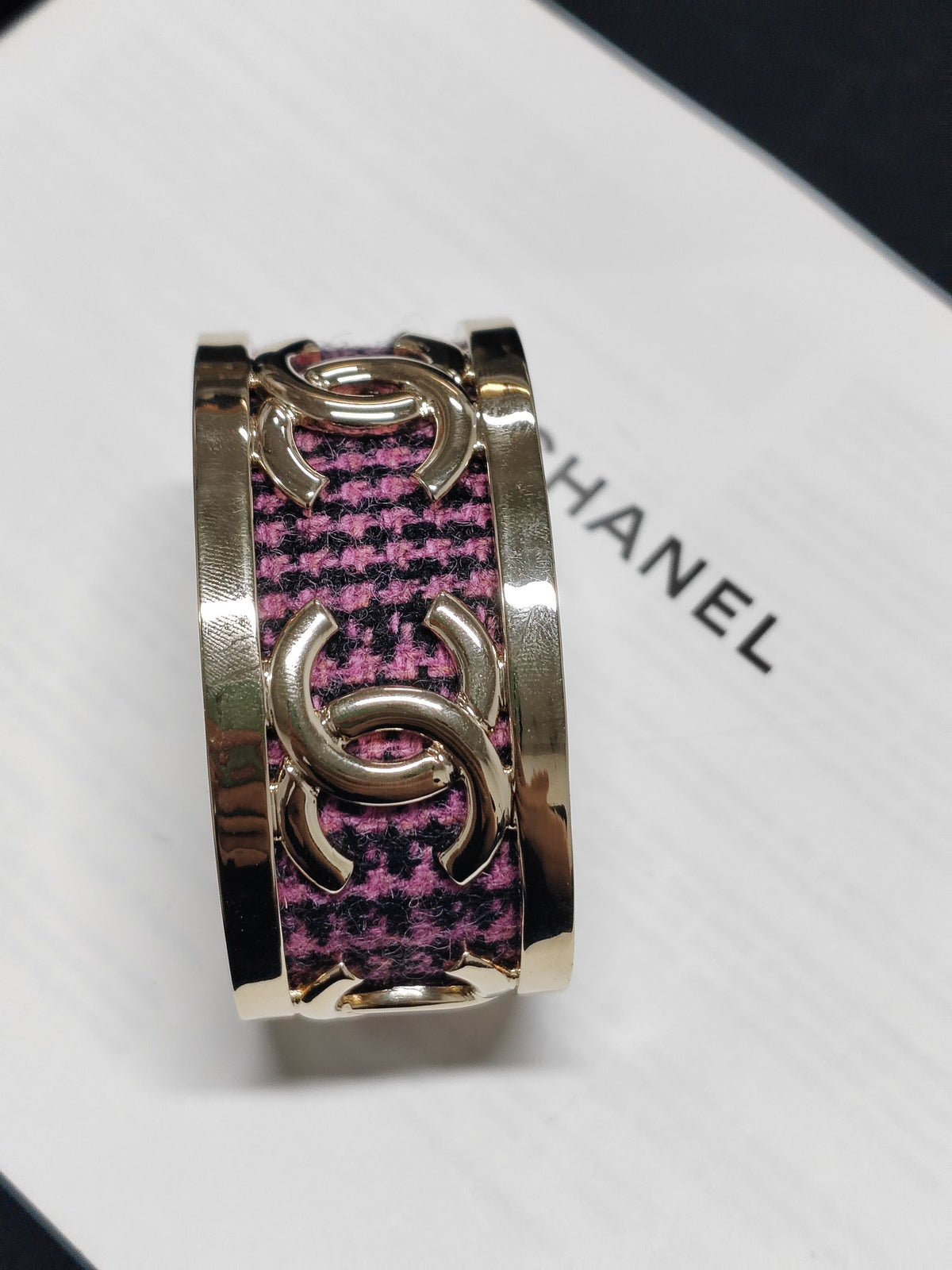 Chanel - Other - Gold plated - Gold - (M)