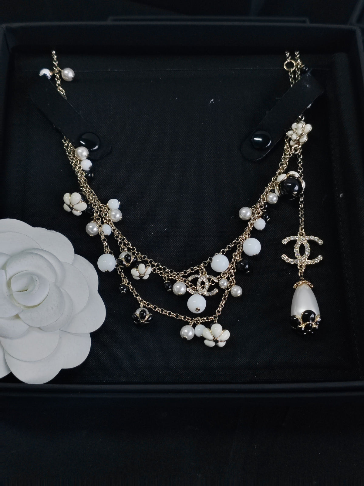 Chanel - Other - Gold plated - Multicolour