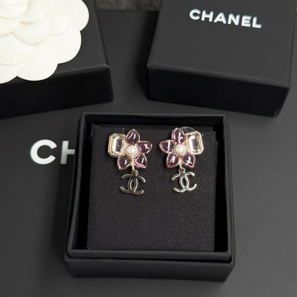 Chanel - Other - Gold plated - Multicolour
