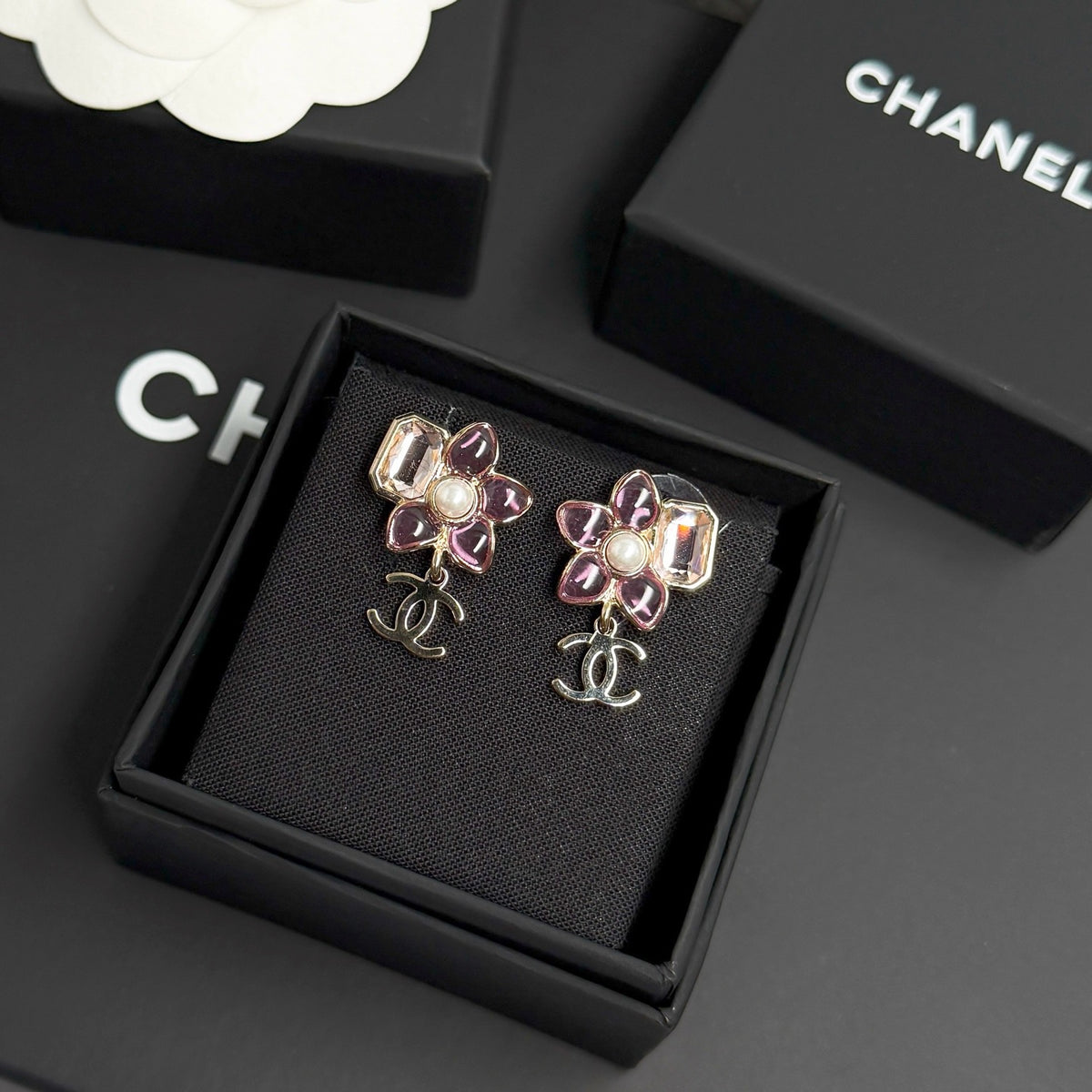 Chanel - Other - Gold plated - Multicolour