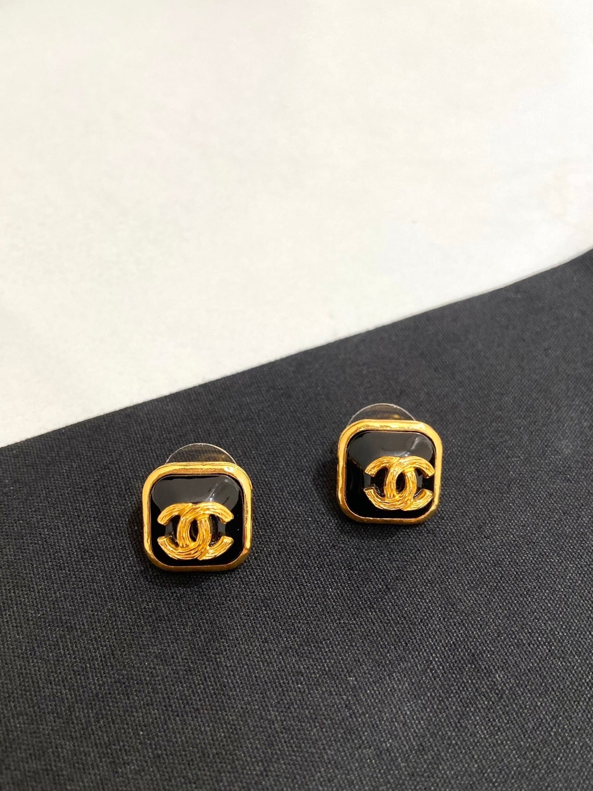 Chanel - Other - Gold plated - Multicolour