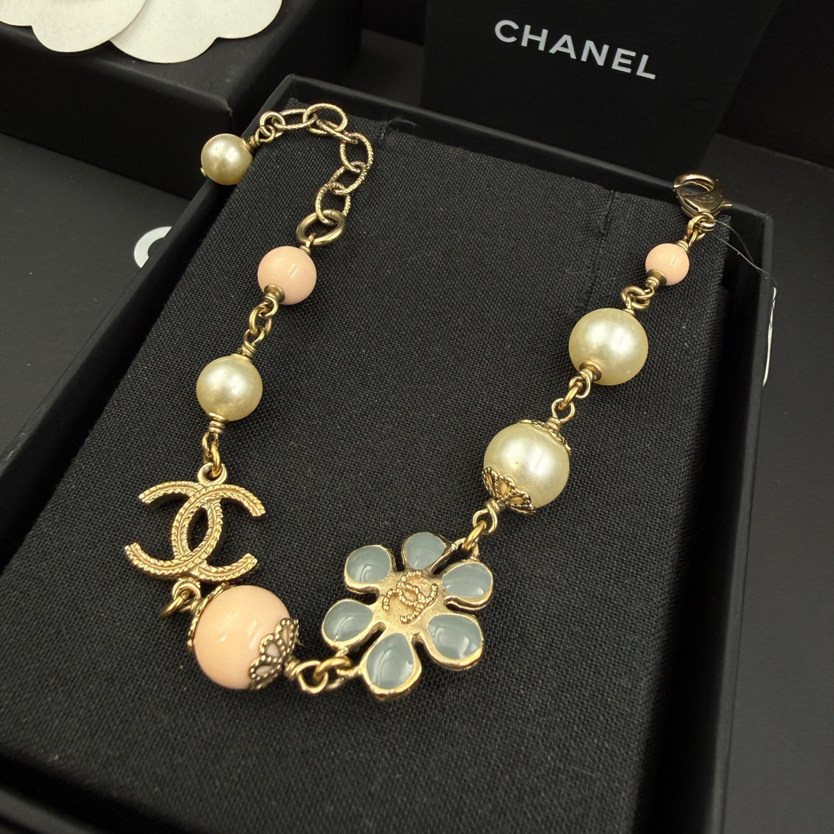 Chanel - Other - Gold plated - Multicolour