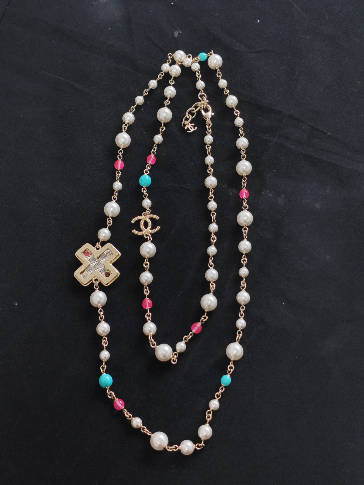 Chanel - Other - Gold plated - Multicolour