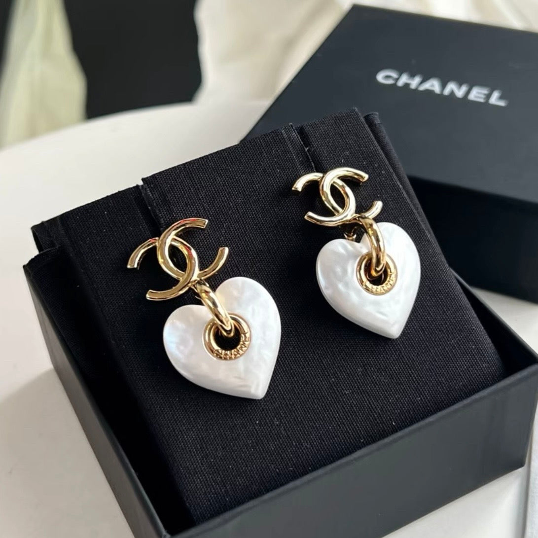 Chanel - Other - Gold plated - Multicolour