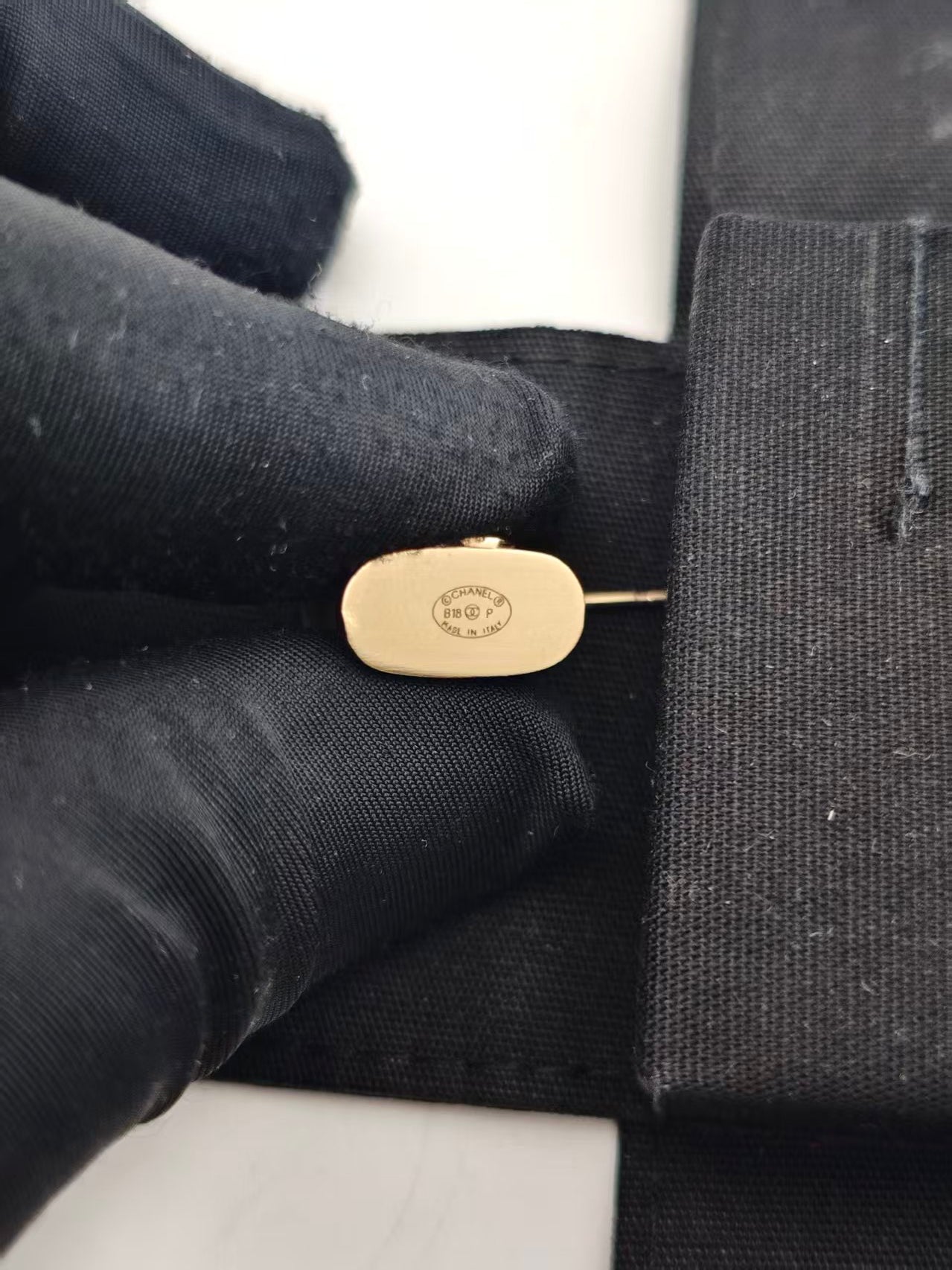 Chanel - Other - Gold plated - Pink - (1.3x1.7)
